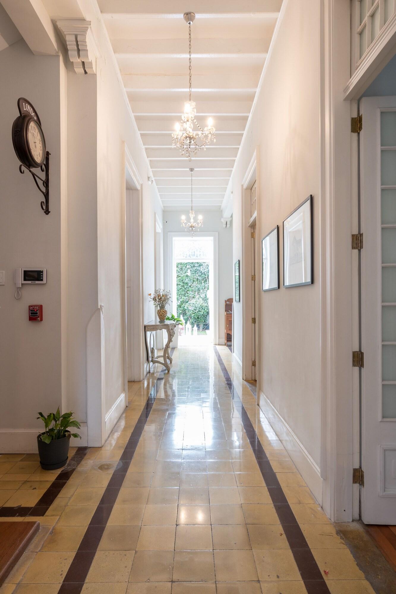 Vista Lobby Casa Cáceres