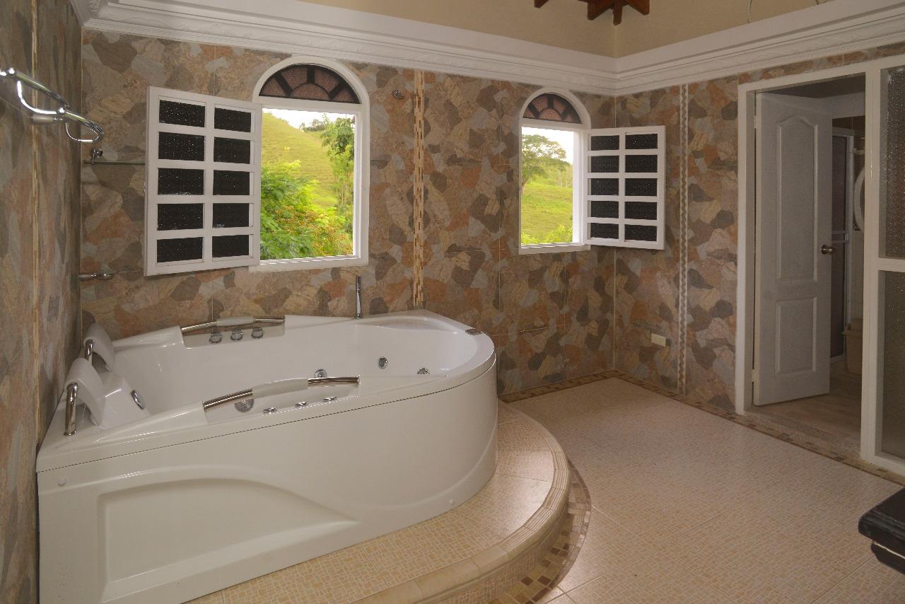Baño Palmera Real Finca Hotel