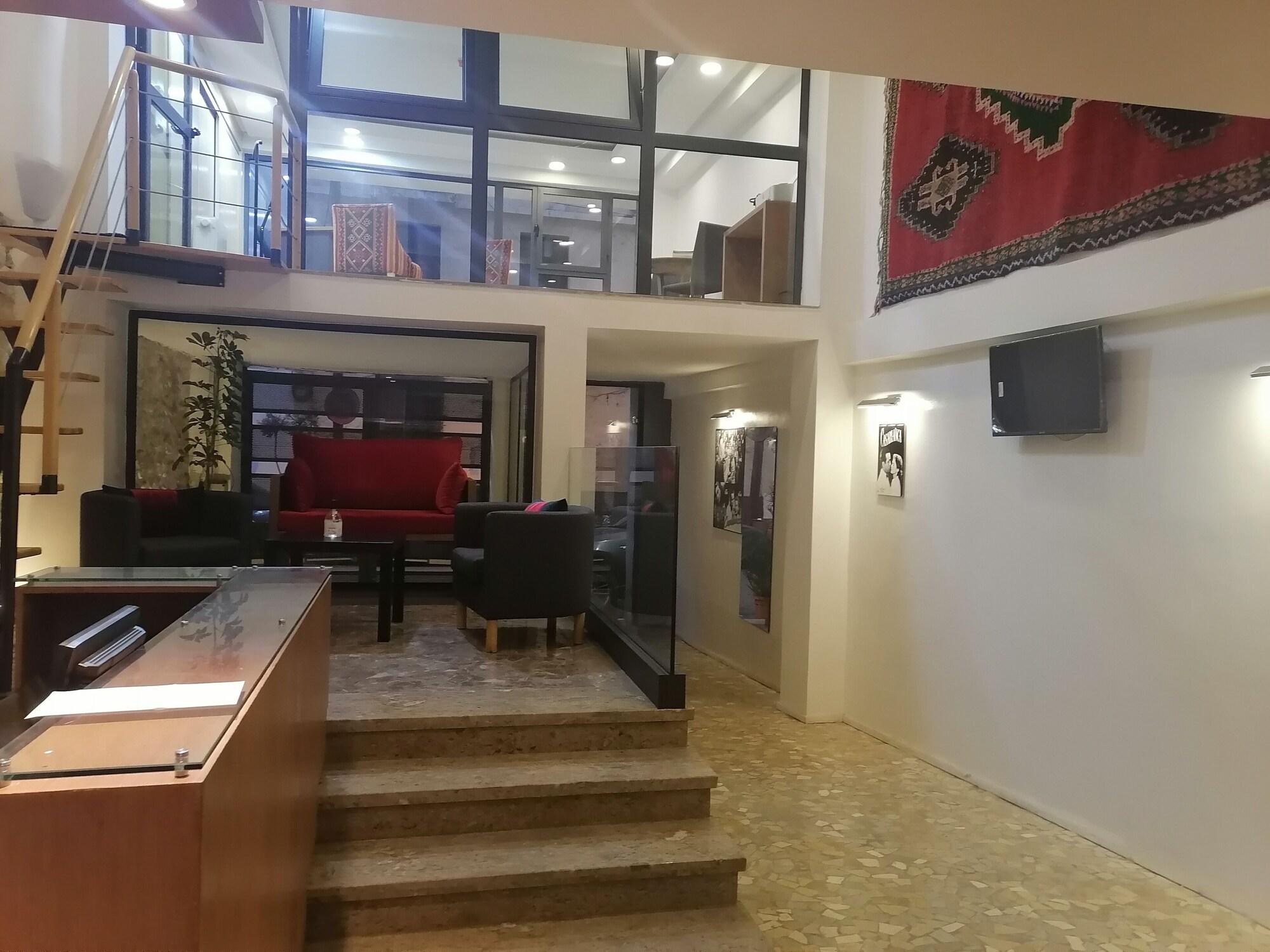 Vista Lobby Casa City Break Suites