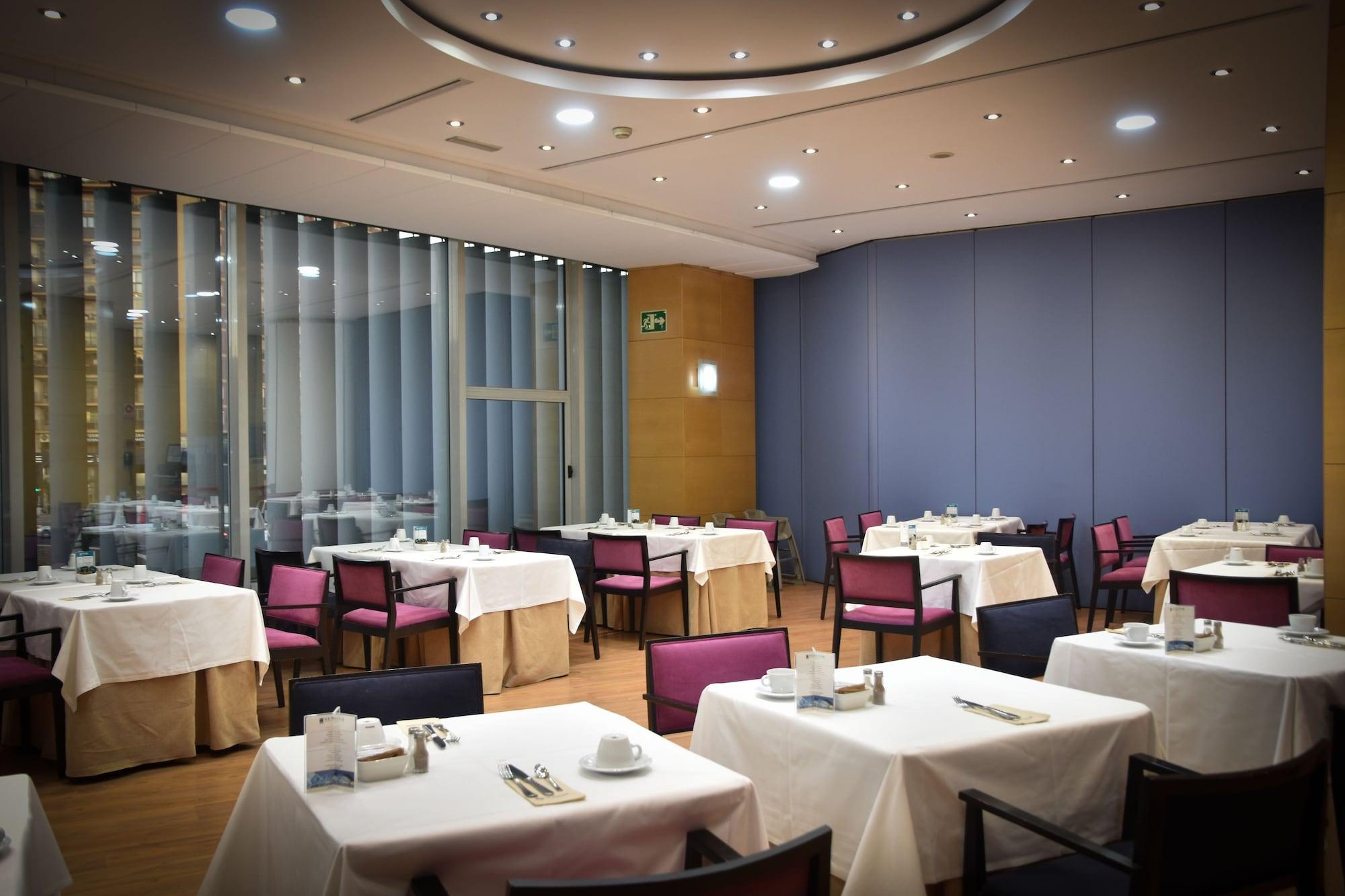 Restaurant Senator Parque Central Hotel