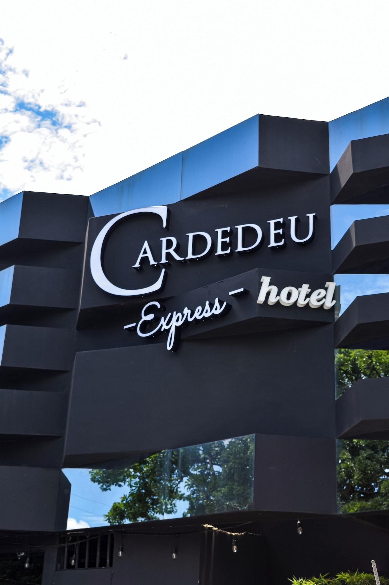 Vista Exterior Cardedeu Express Hotel