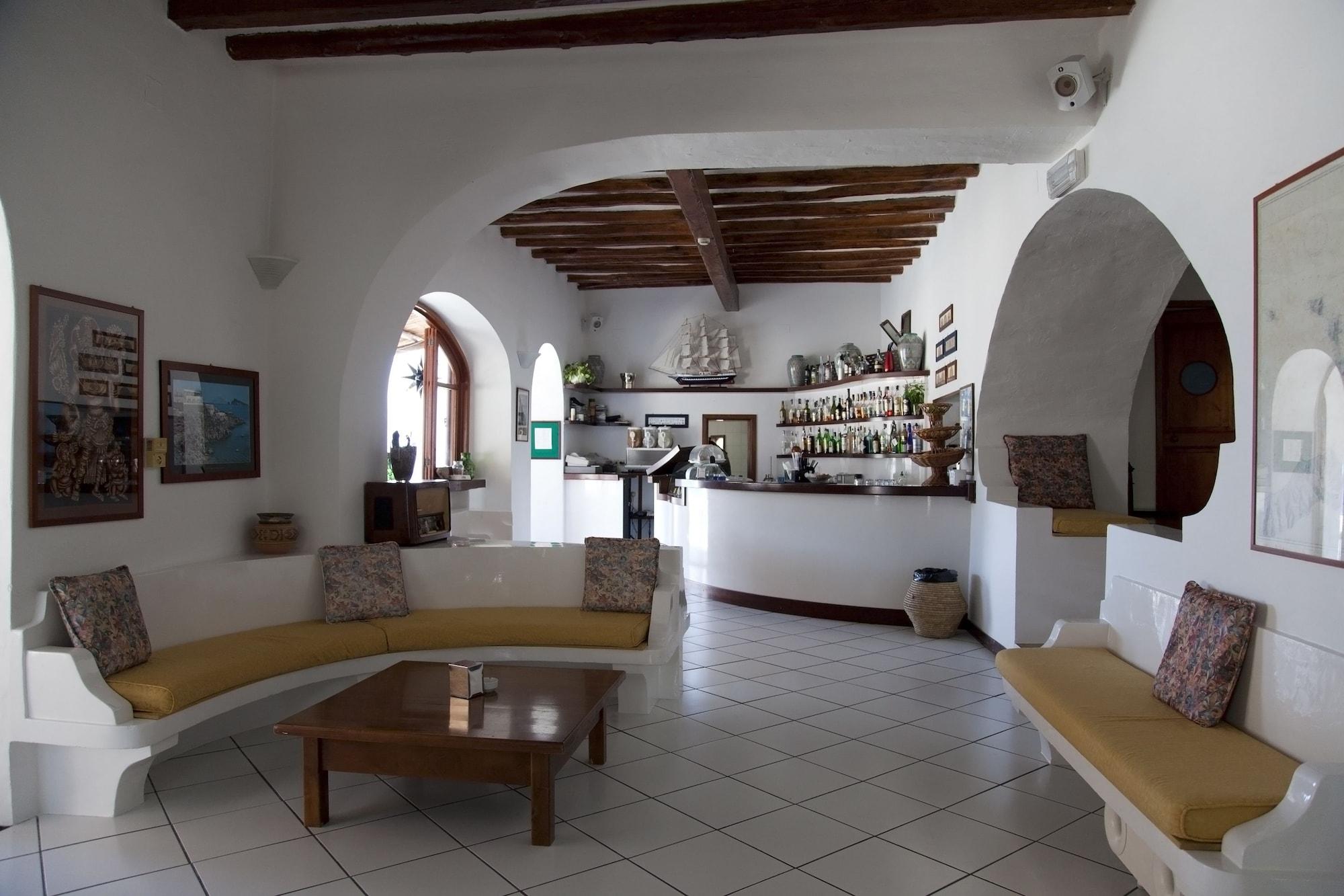 Bar/Salón Hotel Cincotta
