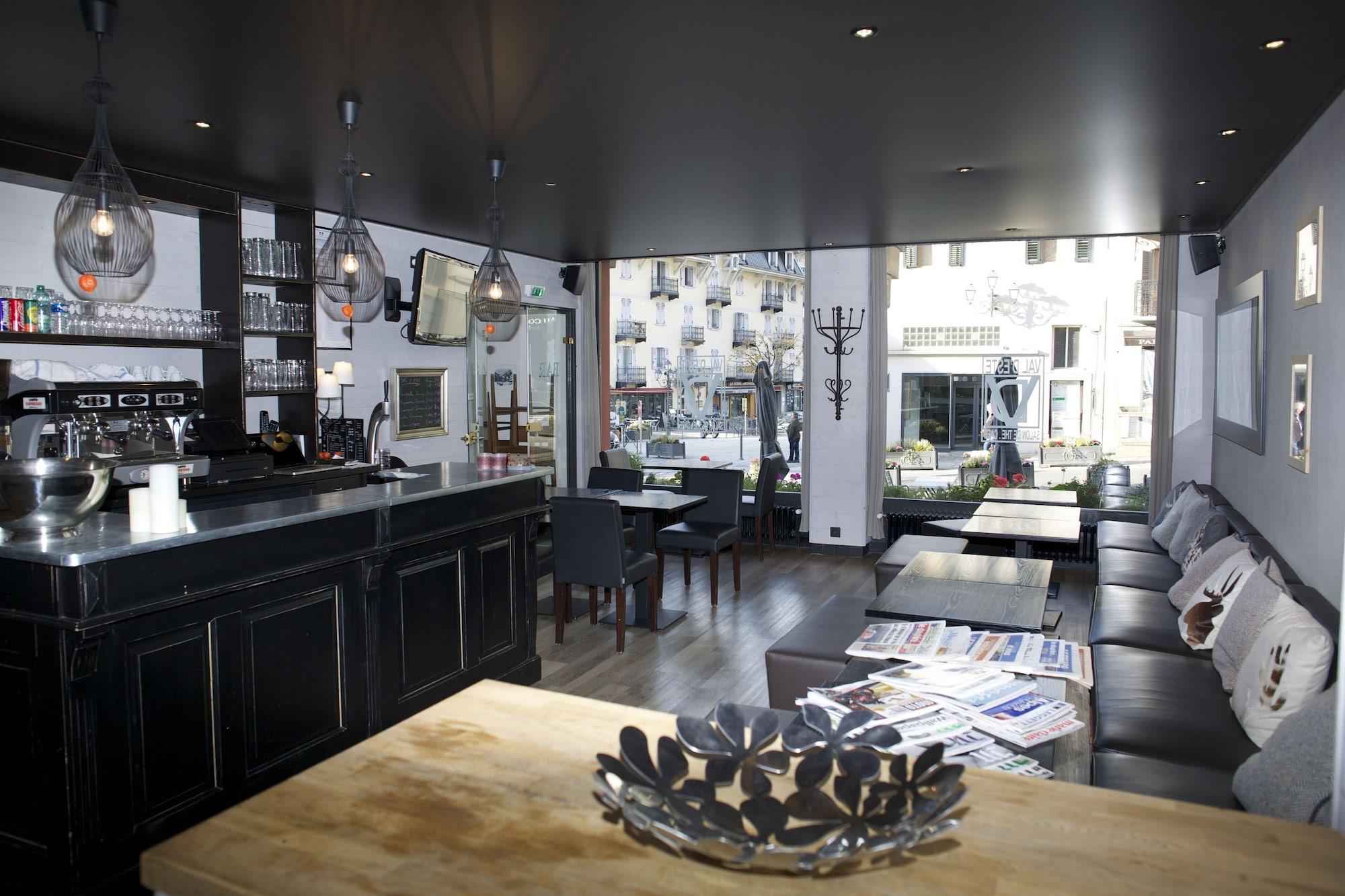 Bar/Salón Hotel Val d'Este