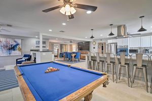 Alquiler Vacacional - Home w/ Private Pool - Near Las Vegas Strip!