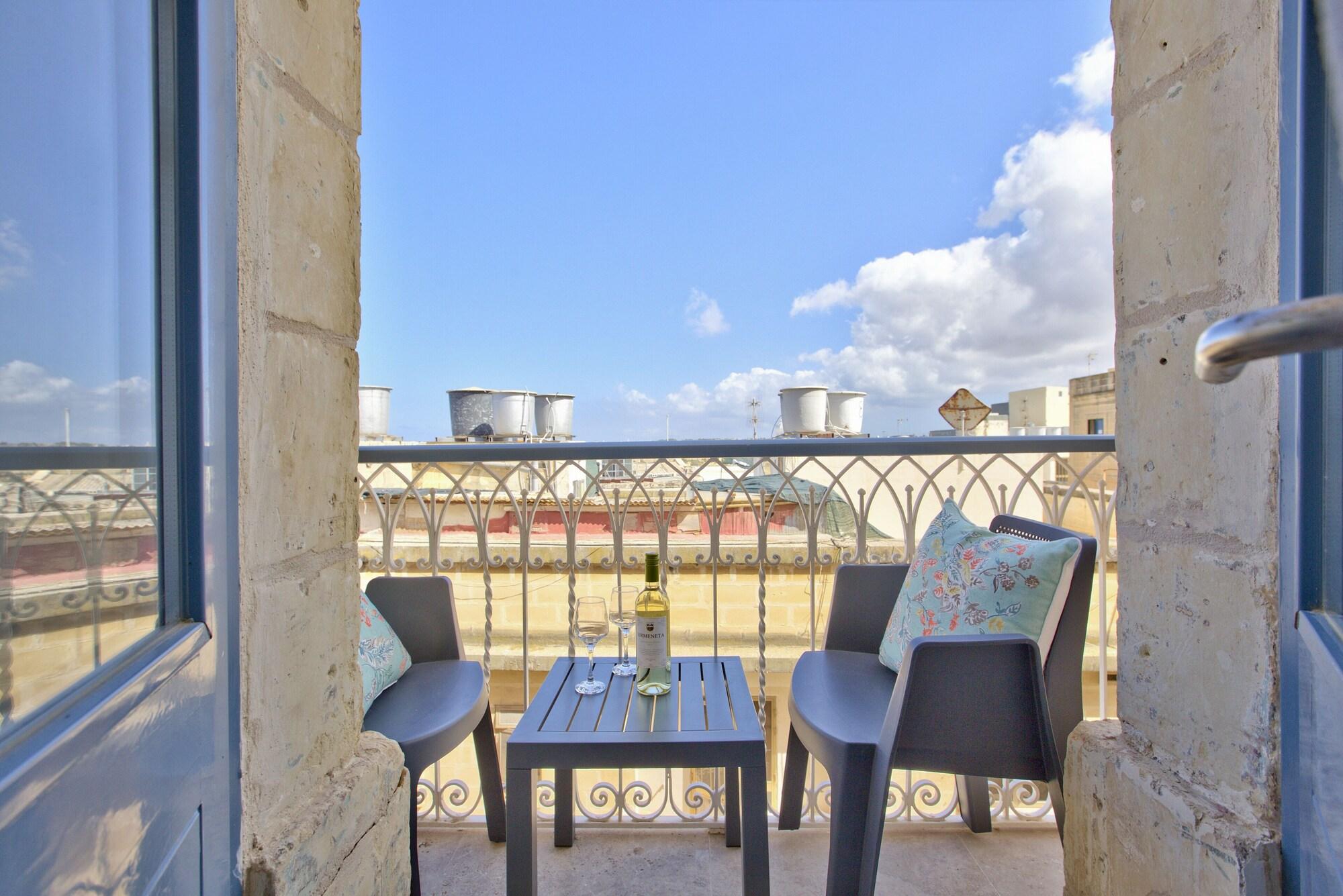 Varios Ursula Suites- Self Catering Apartments- Valletta- by Tritoni Hotels