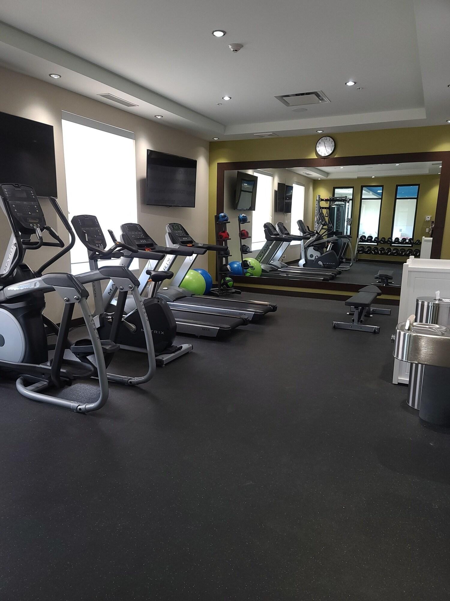 Gimnasio Best Western Plus Hinton Inn & Suites