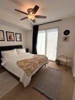 Alquiler Vacacional - Charming 1-BR Apartment in Koreatown LA W/ Free Parking, Fitness Room, WiFi