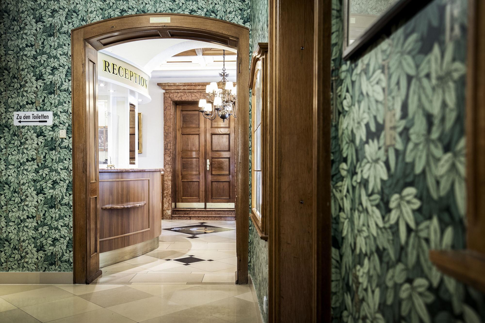 Vista Lobby Romantik Hotel zur Post