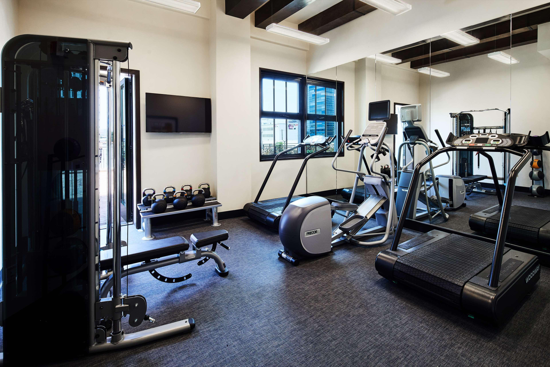 Gimnasio Hotel Figueroa, an Unbound Collection by Hyatt