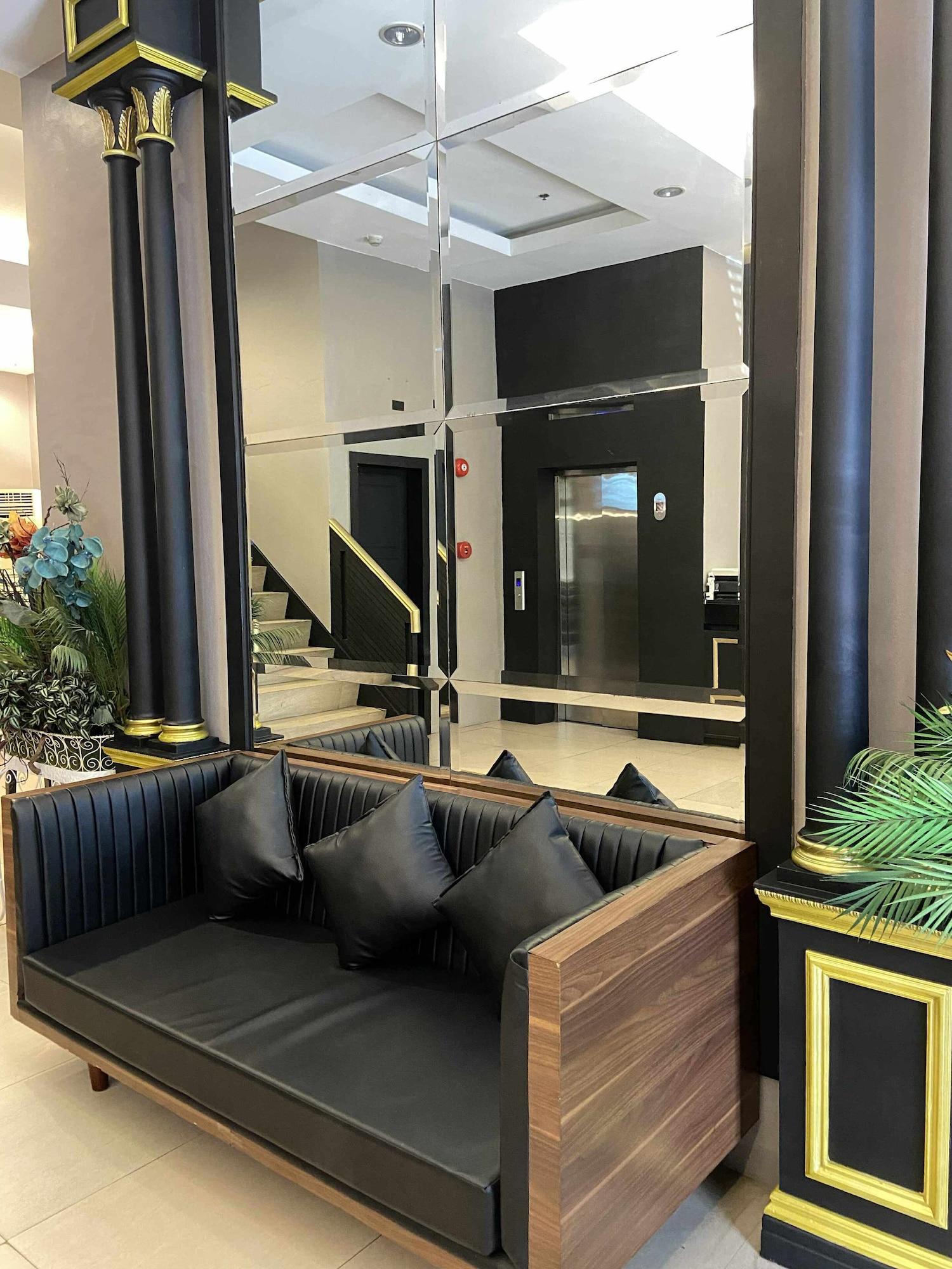 Vista Lobby The Windy Ridge Hotel Manila