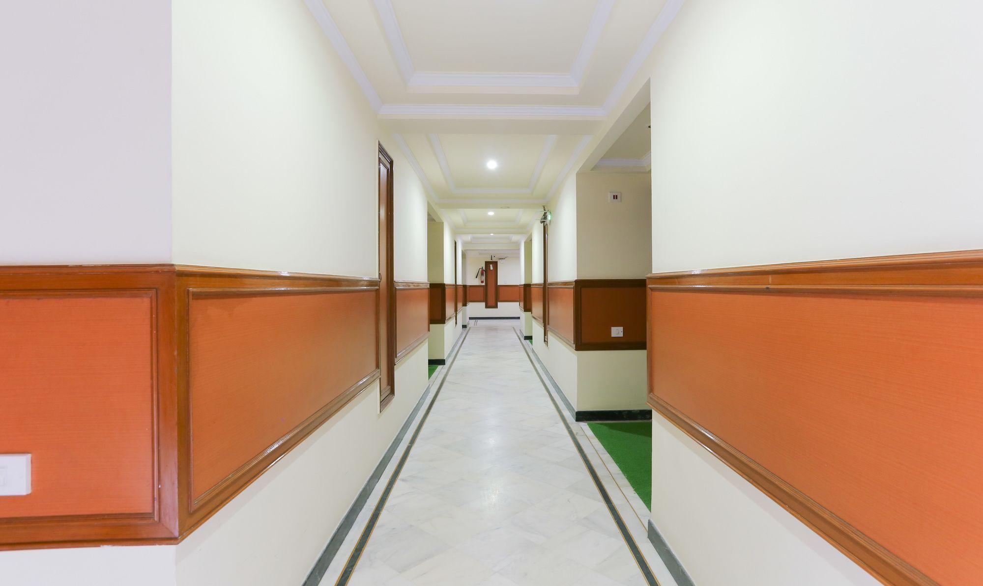 Varios Treebo Trend Adarsh Inn Gandhi Nagar