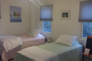 Alquiler Vacacional - Sleeps 10+/Walk To Buck's Pond Lake! Close To Beach/Golf/Restaurants