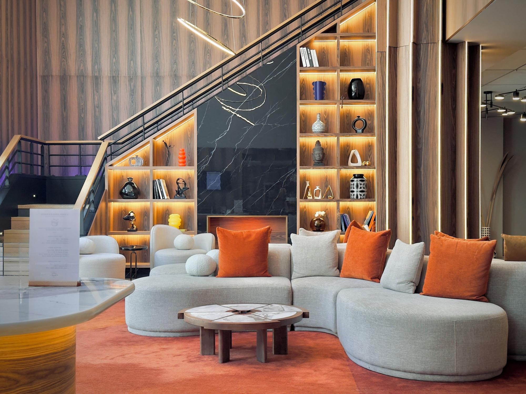 Vista Lobby Golden Tulip Villepinte Roissy Parc des Expositions