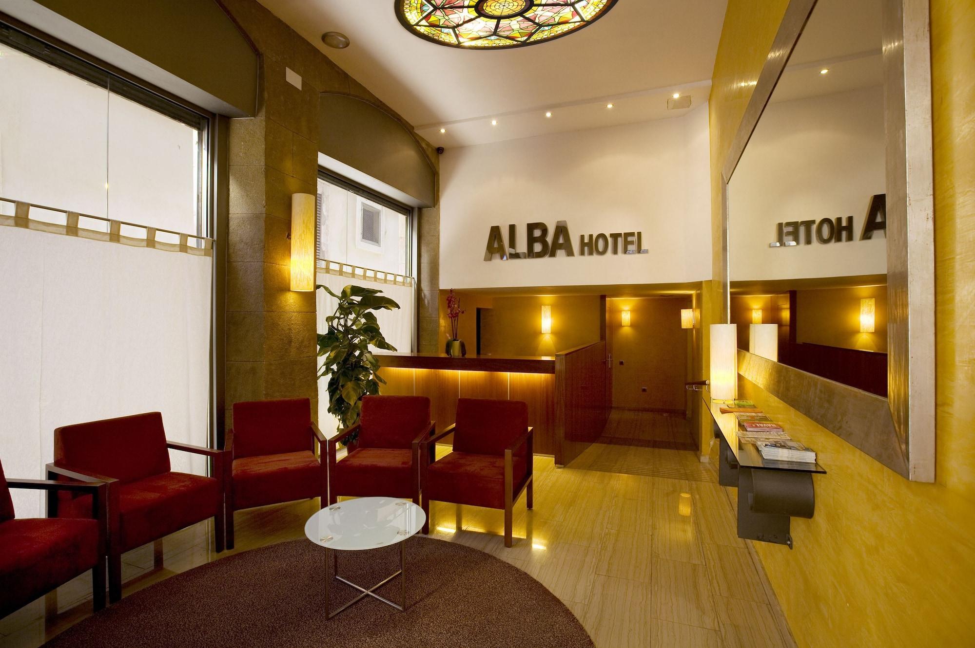 Varios Alba Hotel