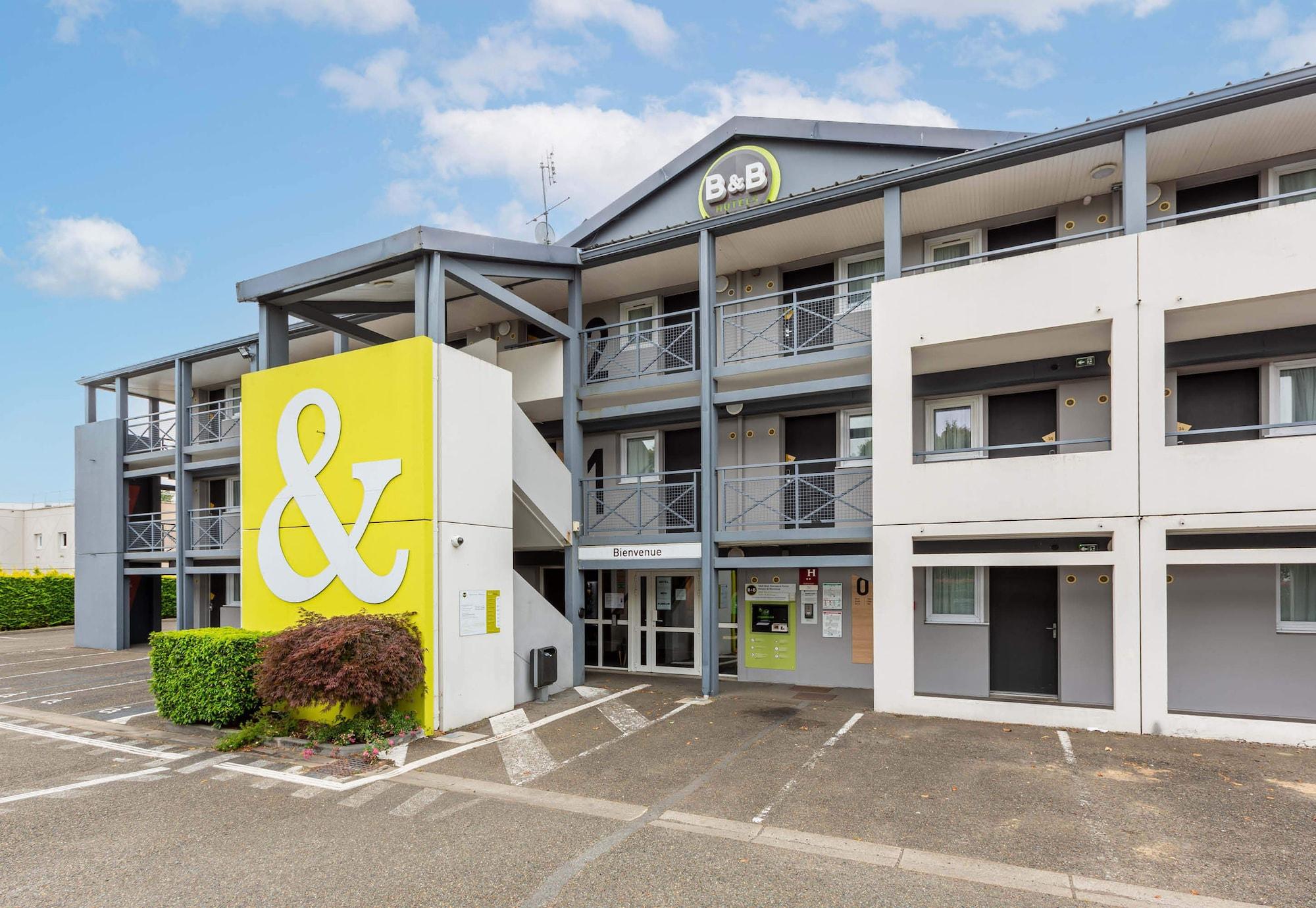 Varios B&B HOTEL CHARTRES Le Forum (1)