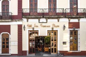 Alojamiento - San Francisco Plaza Hotel