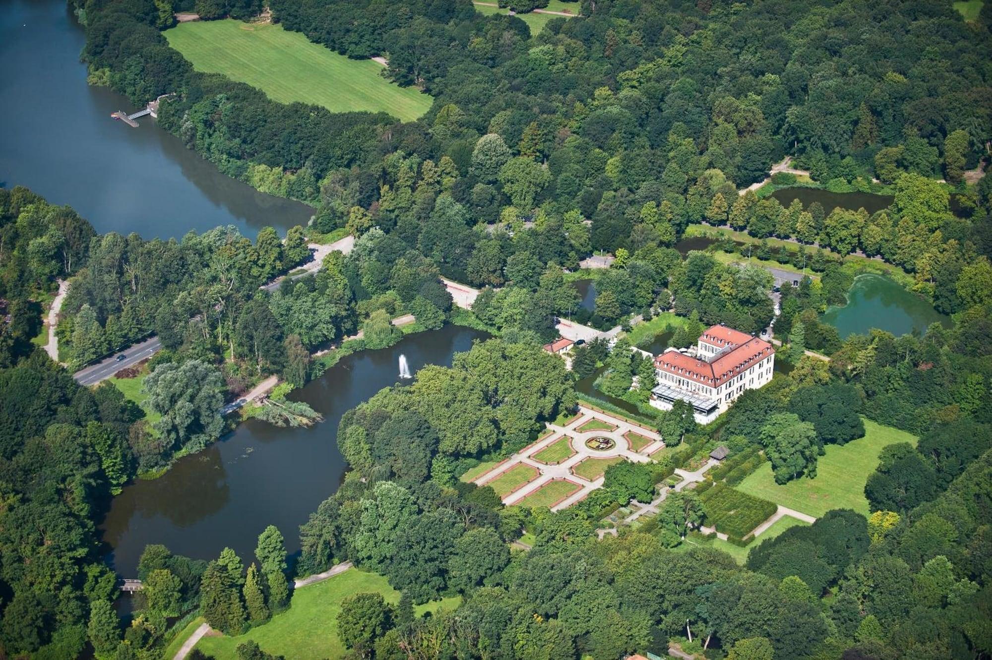 Vista Exterior Schloss Berge