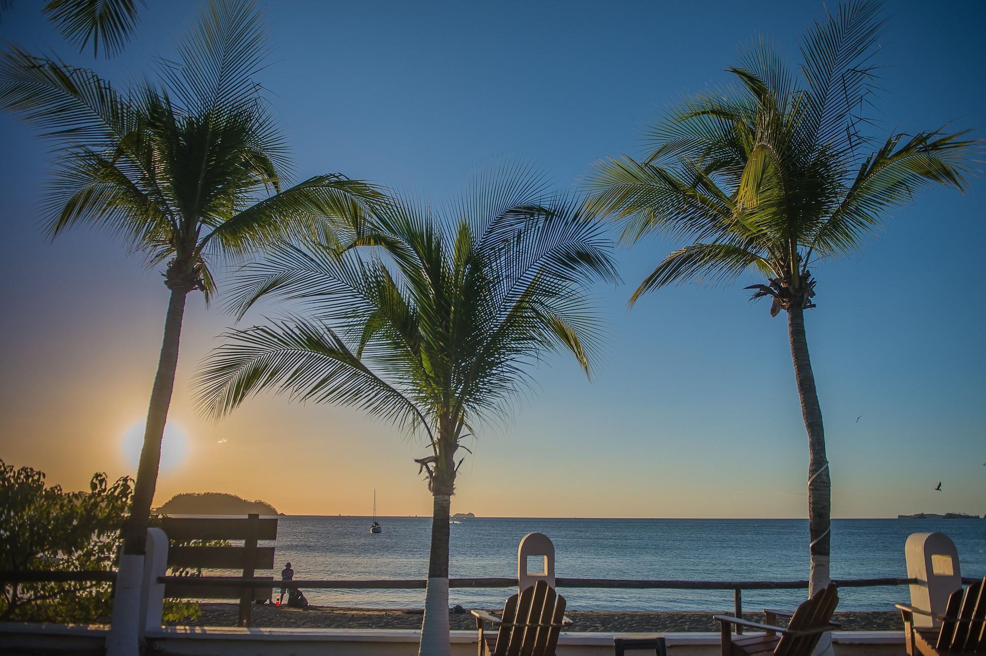 Playa Bahia del Sol Beach Front Boutique Hotel