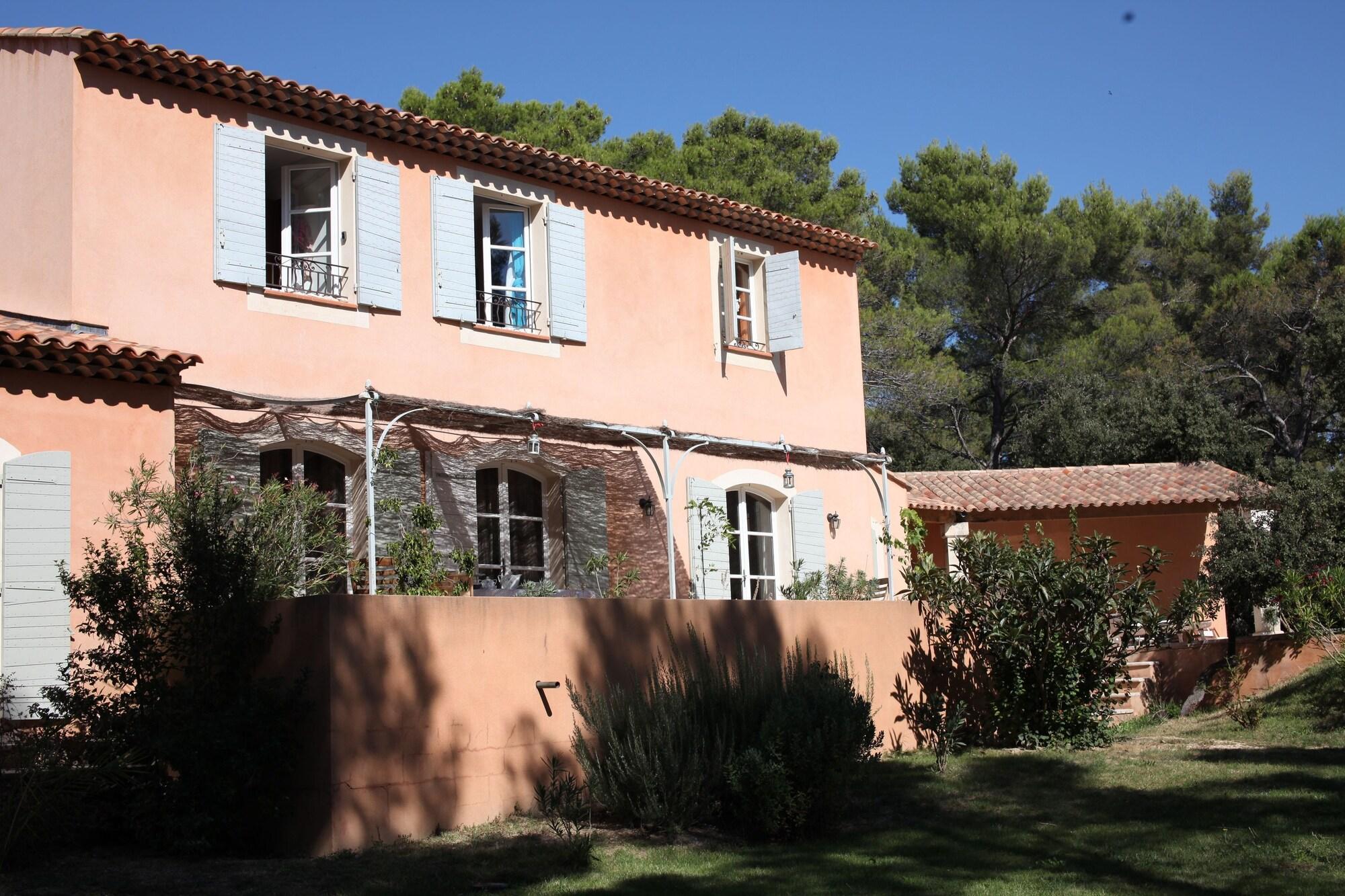 Vista Exterior La Bastide De L'aube Chambre d hôtes