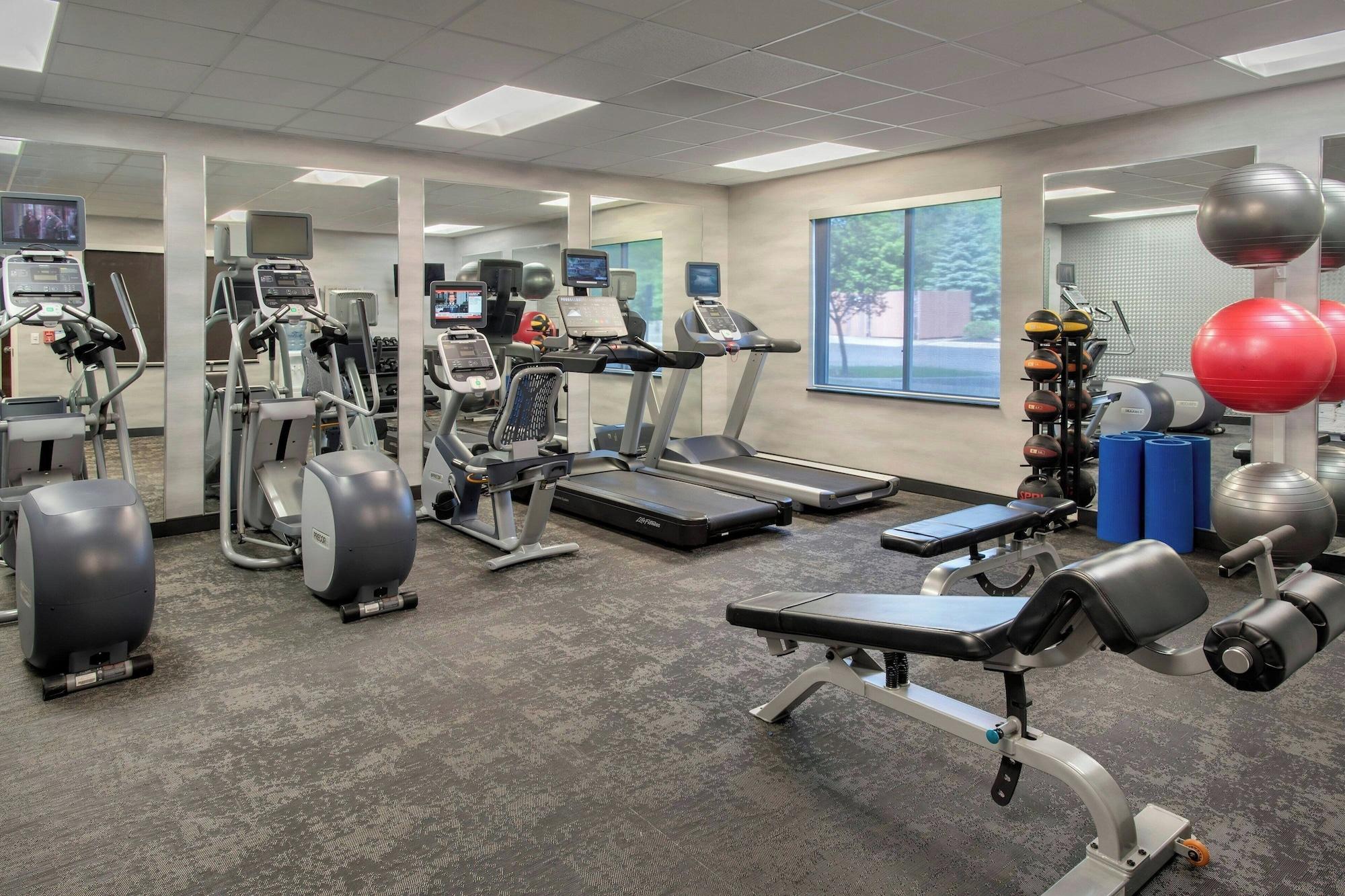 Gimnasio Fairfield Inn & Suites Watertown Thousand Islands