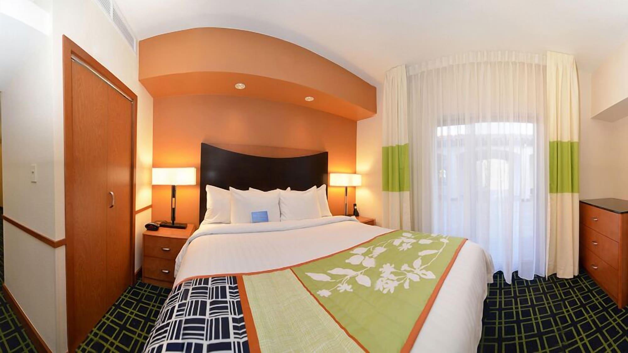 Habitación Fairfield Inn & Suites Santa Cruz - Capitola