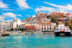 Passagem - Voos para Ibiza