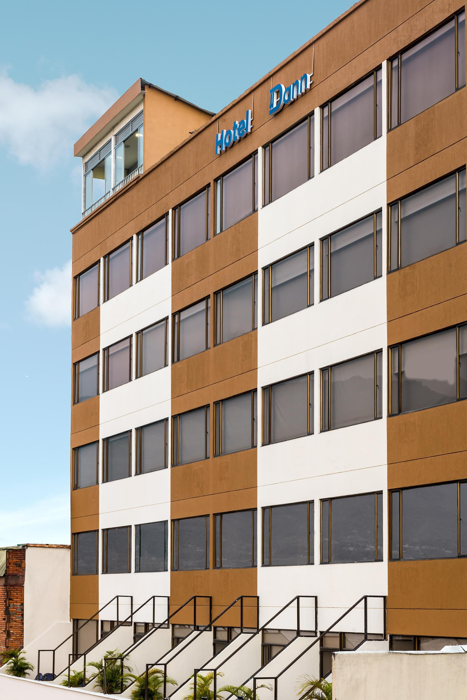 Vista Exterior Hotel Dann Combeima