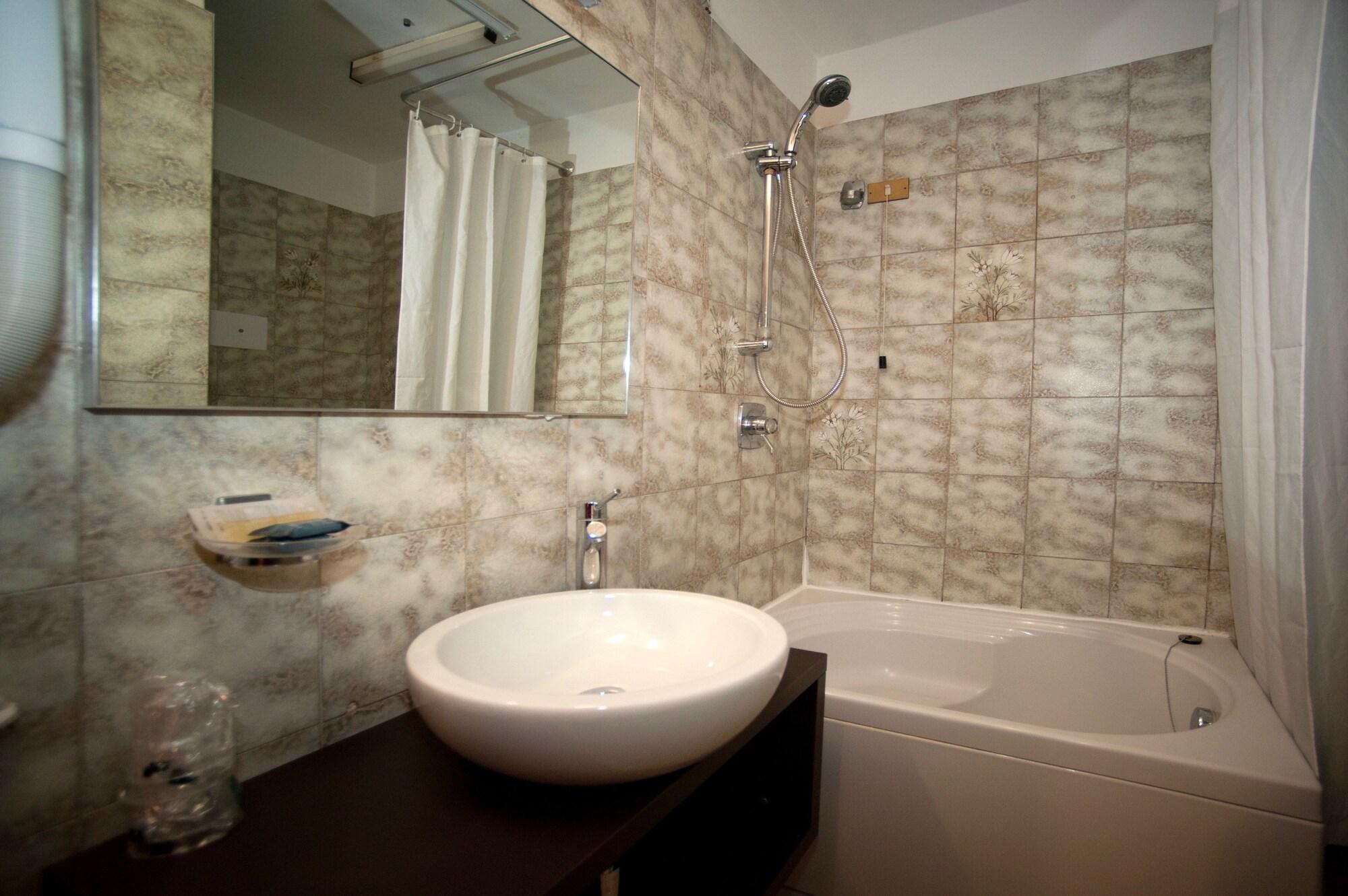 Equipamiento de Habitación Hotel Fontana