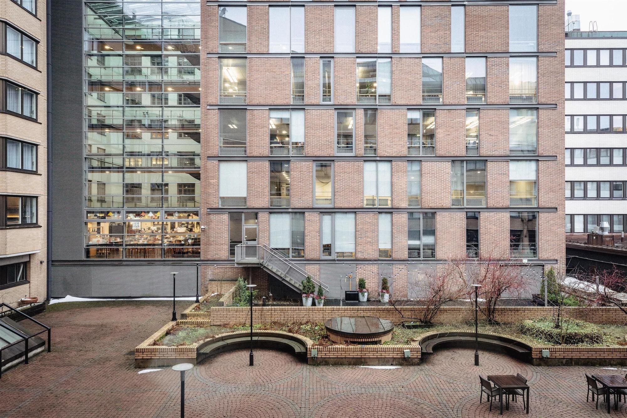 Vista Exterior Hilton Helsinki Strand