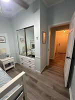 Alquiler Vacacional - Coastal Cottage - 2BR Home with 2 Pools, pond, & 1000ft pier in Assateague Point