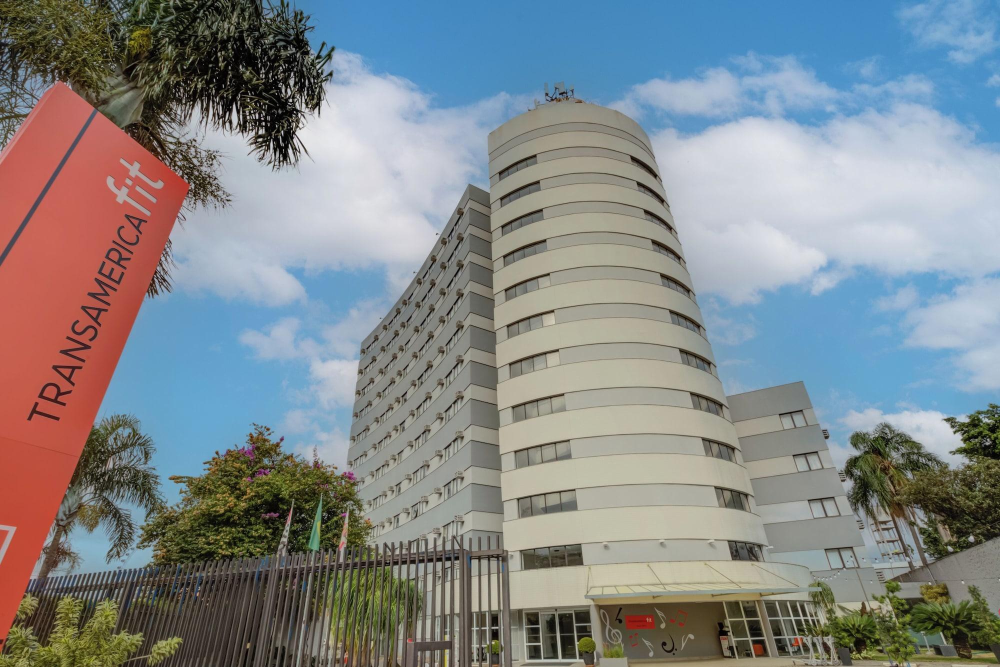 Vista Exterior Transamerica Fit Villa Lobos