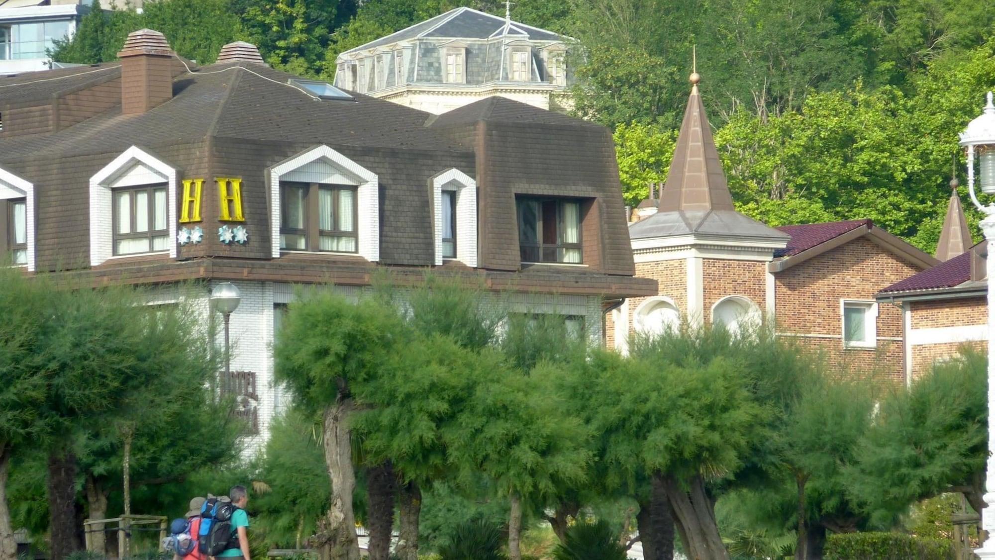 Vista Exterior Hotel Ezeiza