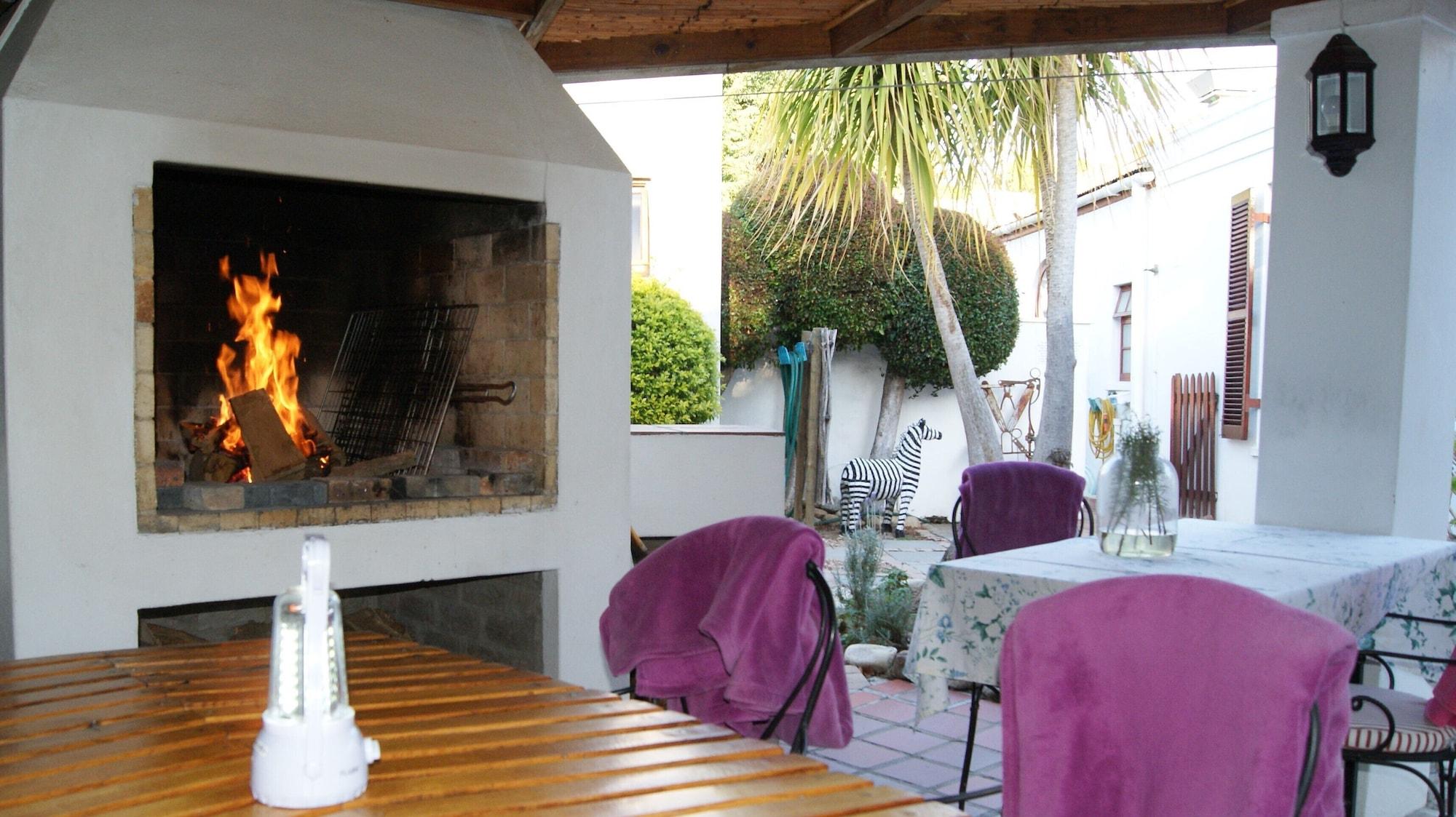 Restaurant GUBAS DE HOEK meet eat sleep