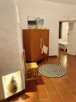 Alquiler Vacacional - XVII Century Home with Contemporary Renovations!