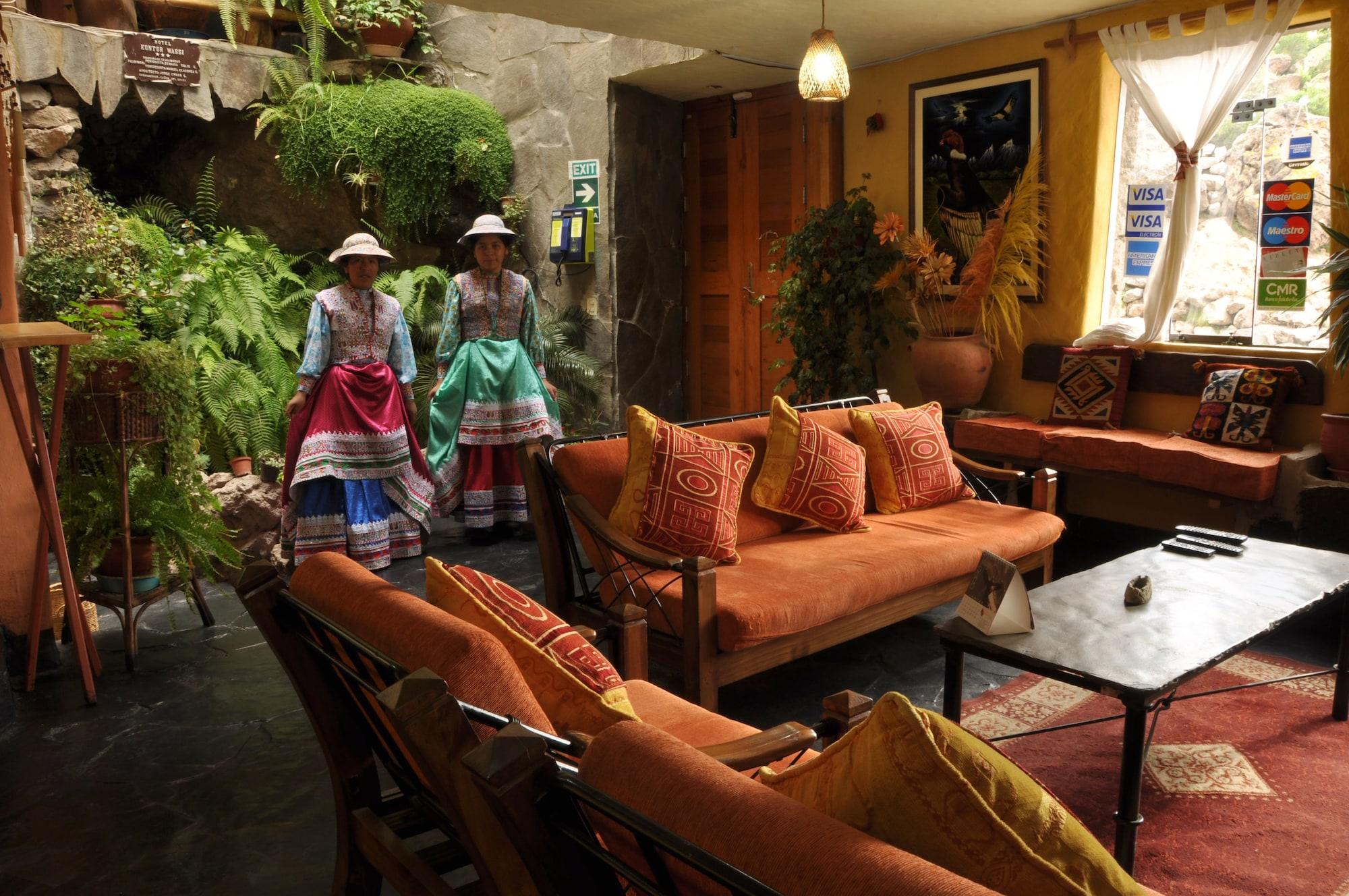 Vista Lobby Kuntur Wassi Colca Hotel