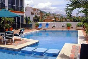 Alojamiento - Hotel Suites La Siesta