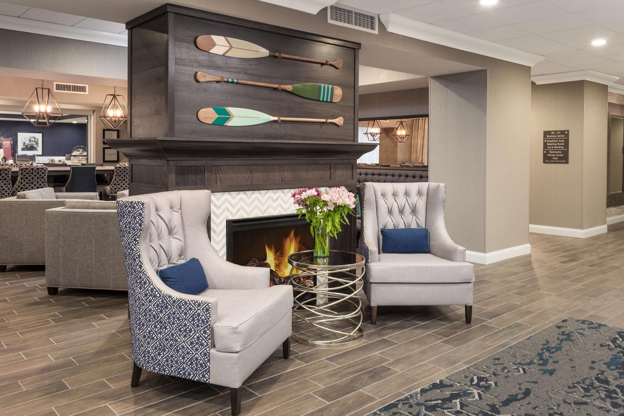 Vista Lobby Hampton Inn Kennebunk Kennebunkport