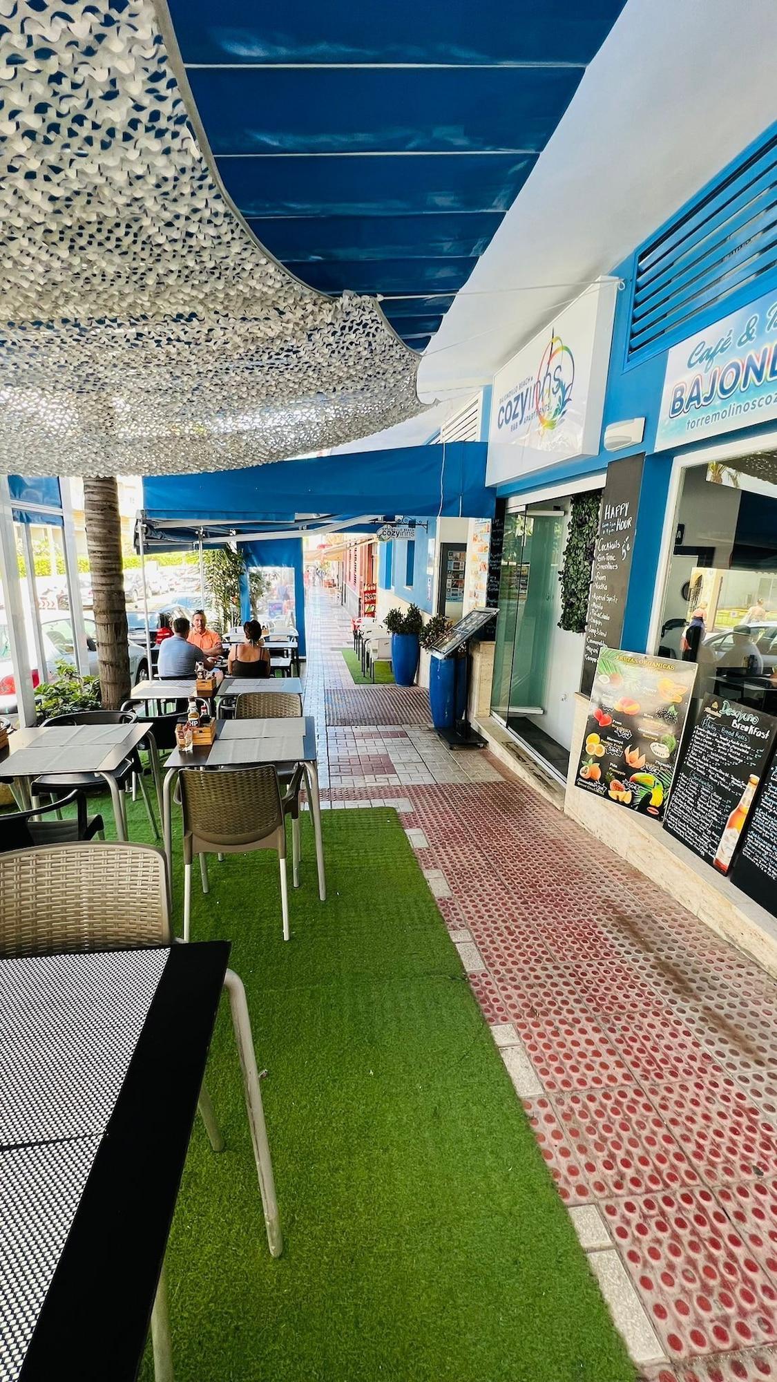 Vista Exterior Bajondillo Beach Cozy Inns
