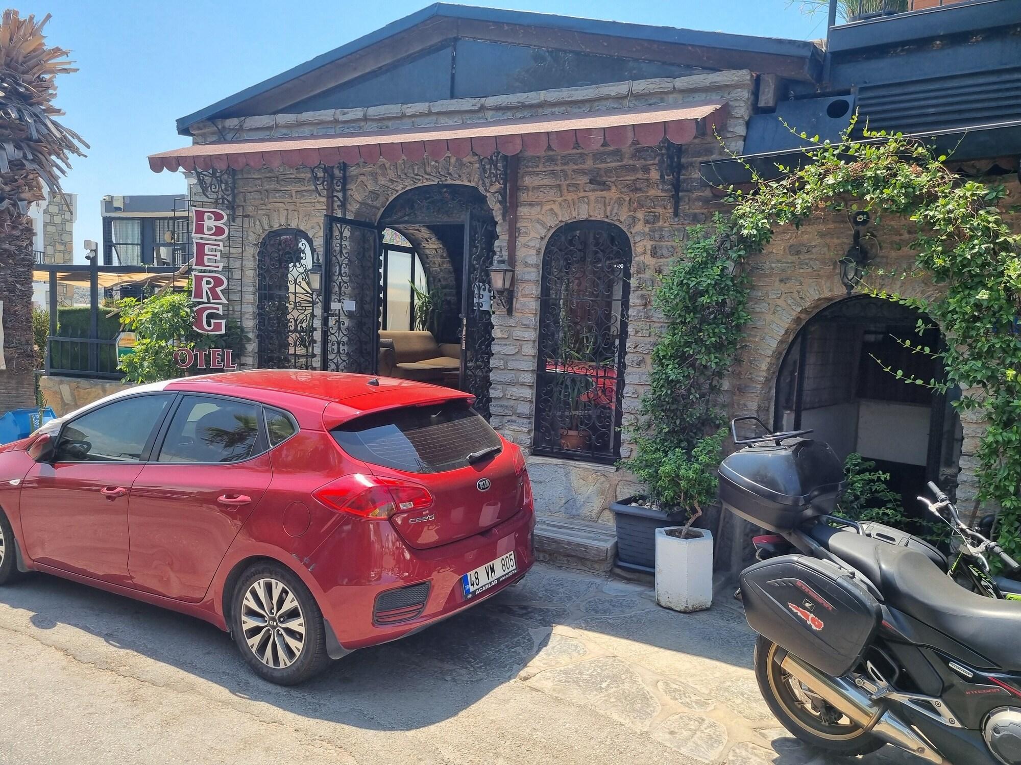 Varios BERG OTEL