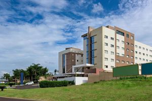 Alojamiento - Golden Tower Maurilio Biagi by Fênix Hotéis