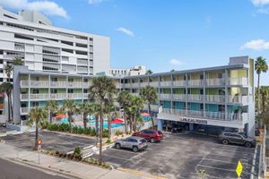 Alojamiento - Pelican Pointe Clearwater Beach Hotel
