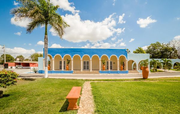 Hacienda Inn Aeropuerto