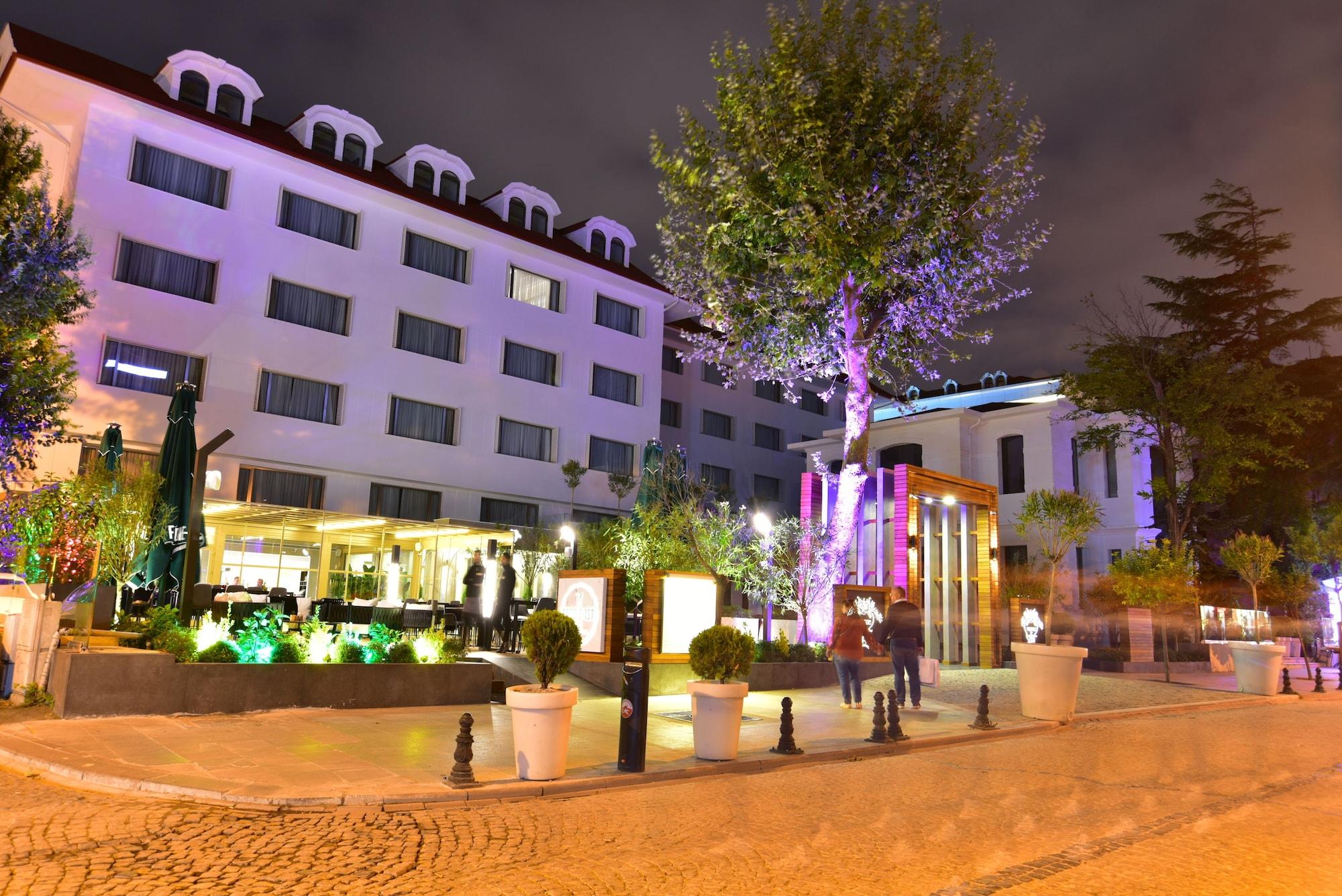 Restaurant Vogue Hotel Supreme Istanbul