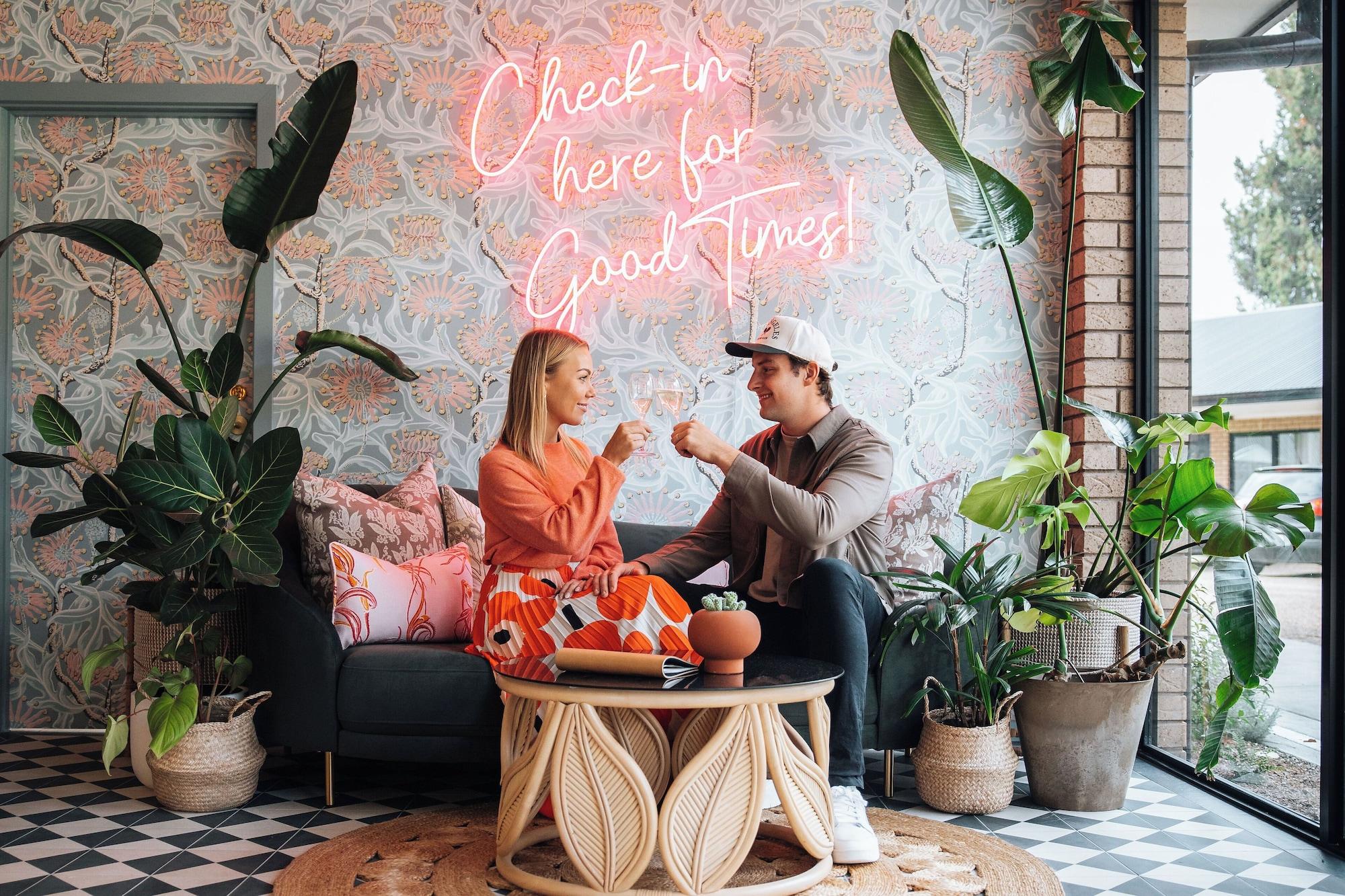 Vista Lobby Hara House