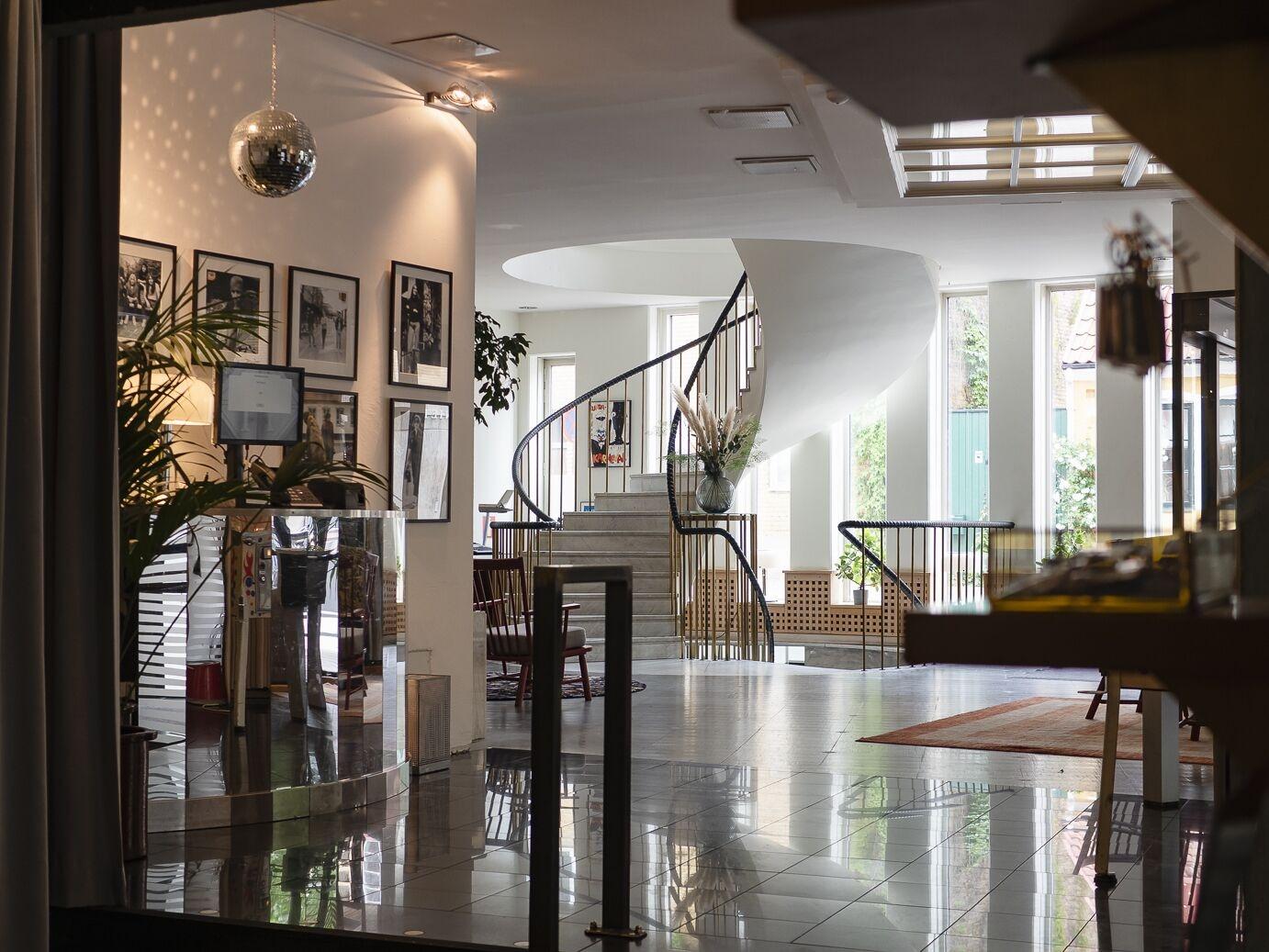 Vista Lobby Hotel Lundia