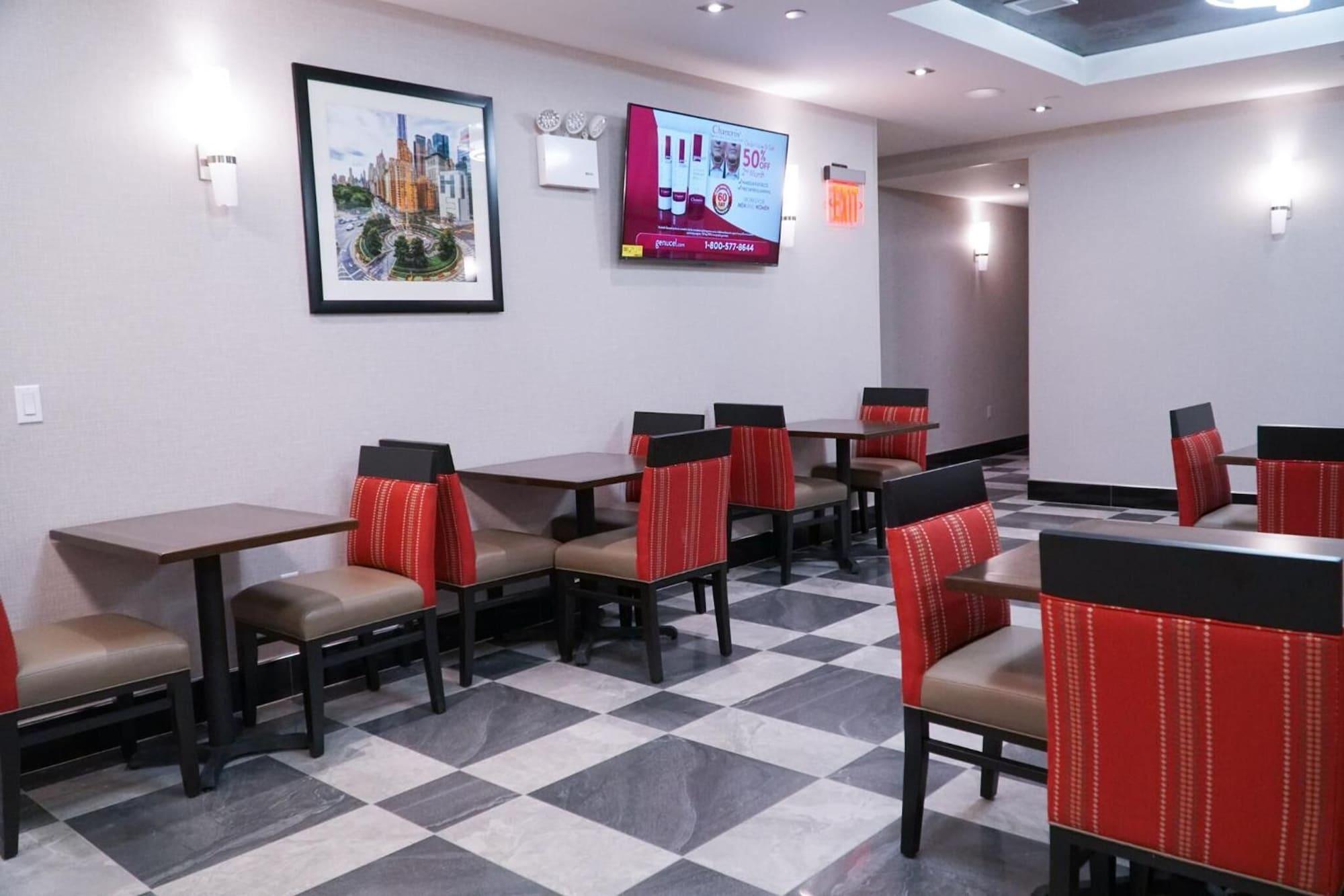 Restaurant Lotus BLU Inn & Suites