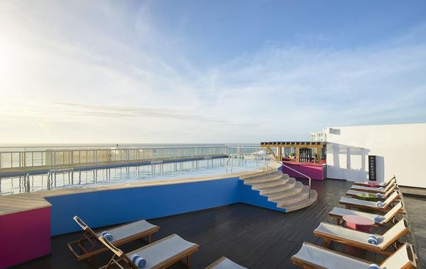 Aloft by Marriott Cancun - Hoteles cerca de Playa Chac Mool en Cancún