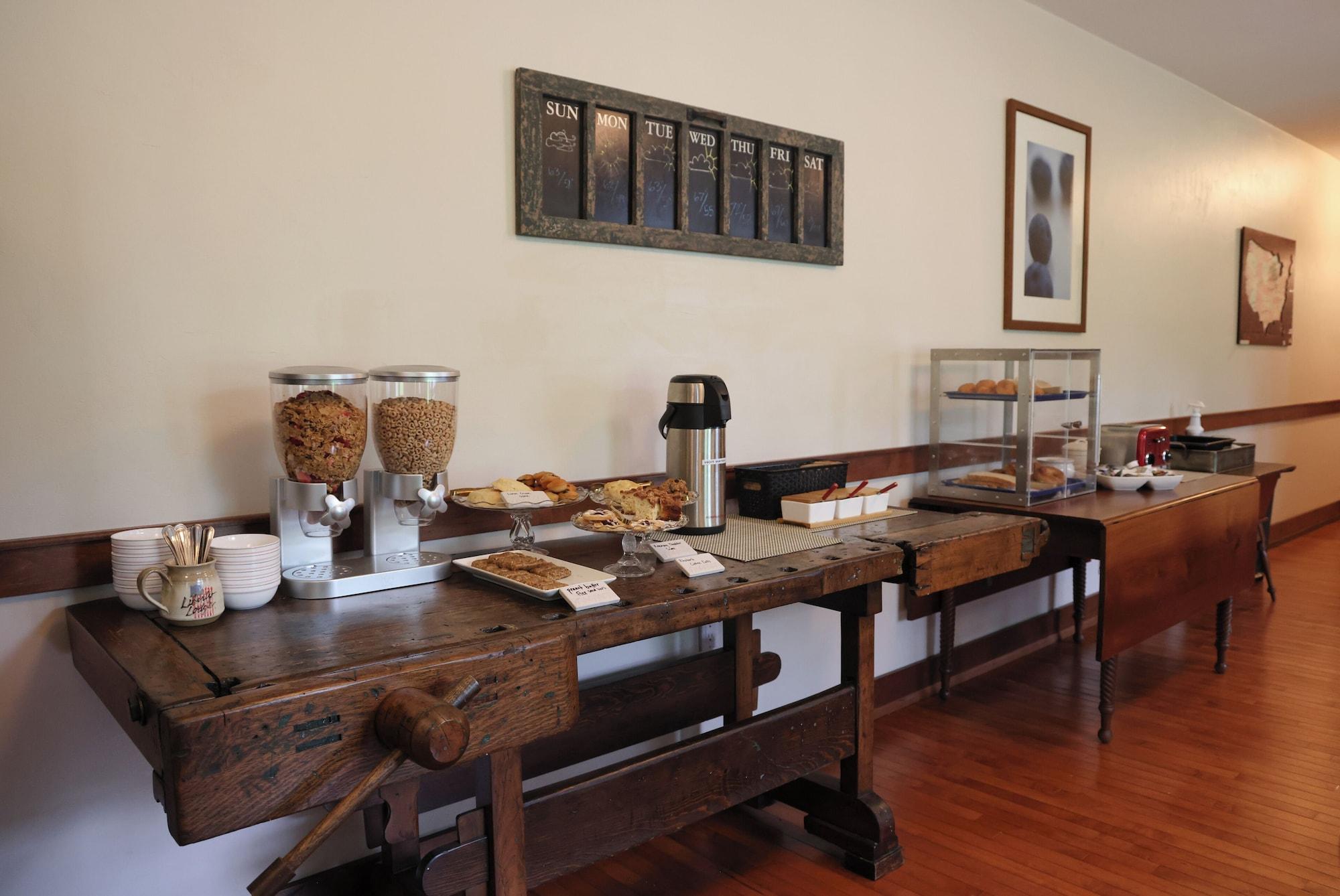 Restaurant The Liberty Lodge at Sister Bay