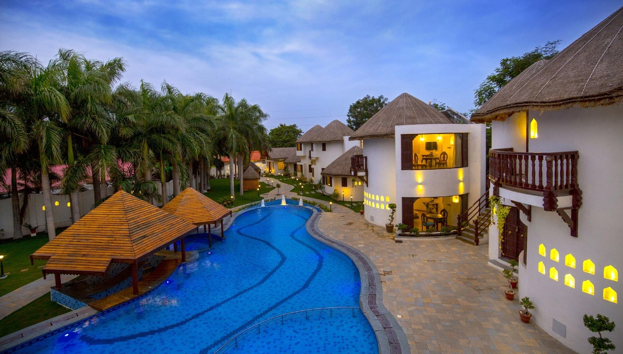 Vista Exterior Nirali Resorts