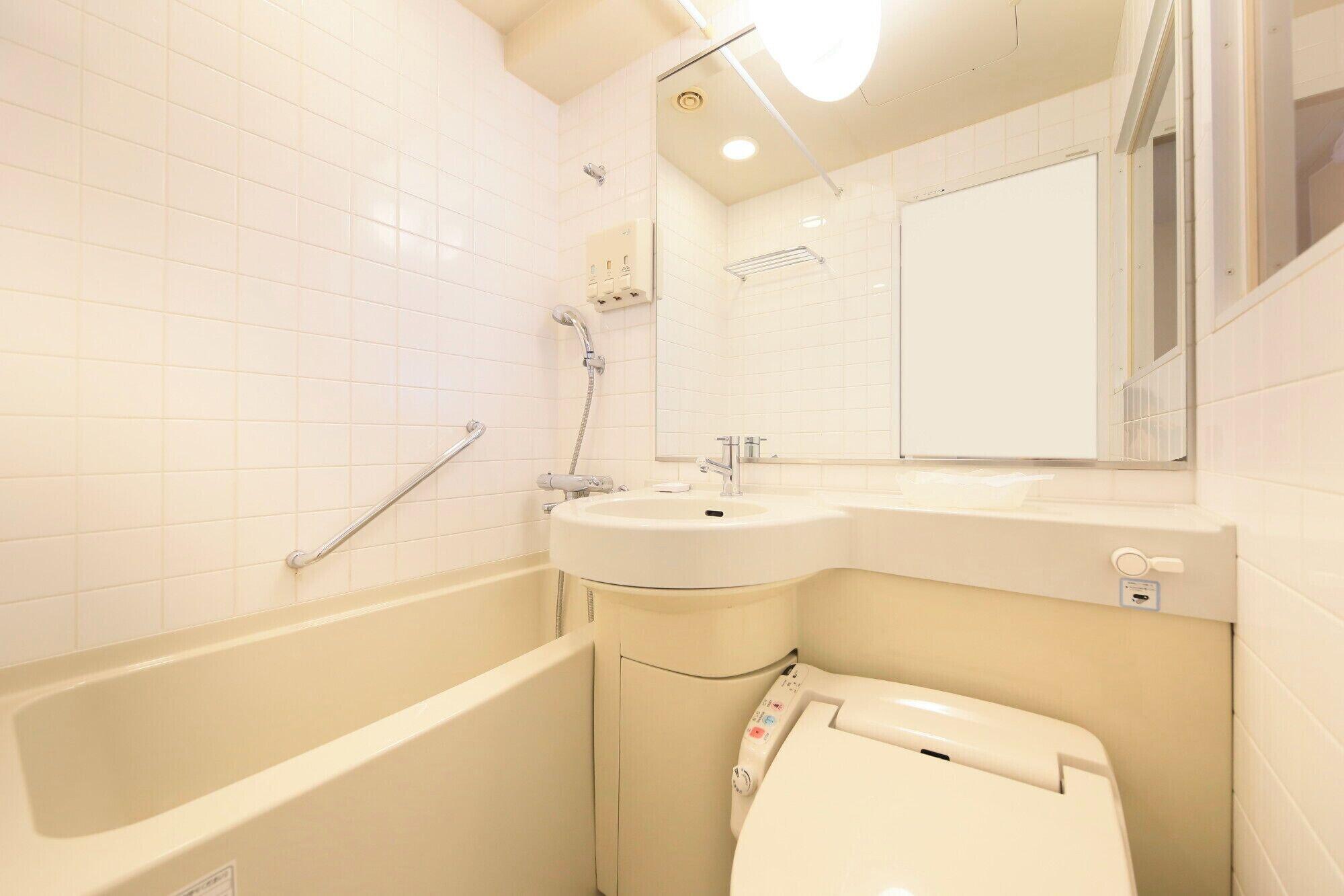 Equipamiento de Habitación Yaesu Terminal Hotel